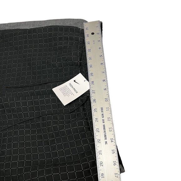 Nike Sportswear Women's L City Ready Sweatpants Black Tech Jogger CI9436 011 - Picture 6 of 10